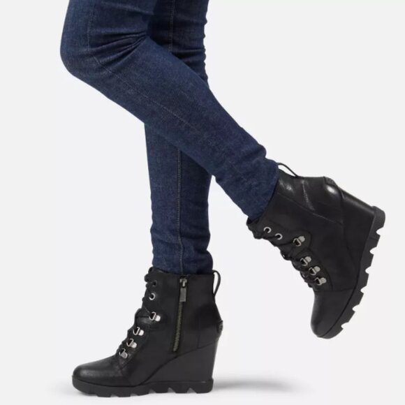 SOREL Joan Uptown Lace Boot - Picture 2 of 10